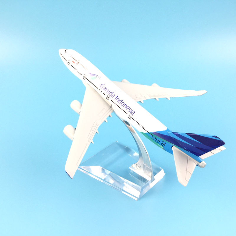 1:400 16CM GARUDA INDONESIA Bo - огляд і ціна Kids Toys Indonesia